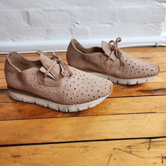 OBTB Lunar leather shoes salmon pink women's US size 8.5 perforated lace up - Picture 3 of 9